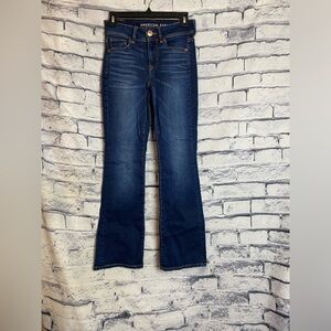 American Eagle Kick Boot Jeans Women's 0 Short Blue Medium Wash Low Rise